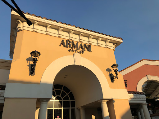 A|X Outlet Orlando International Drive