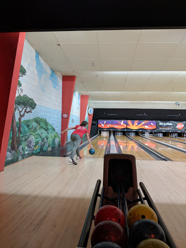 Bowling Alley «AMF Boulevard Lanes», reviews and photos, 1100 Petaluma Blvd S, Petaluma, CA 94952, USA