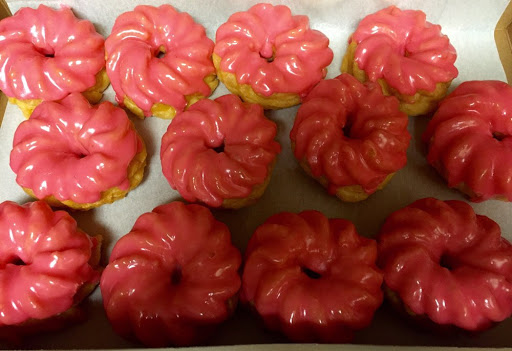 Donut Shop «Family Donut Shop», reviews and photos, 2100 N Northgate Way, Seattle, WA 98133, USA