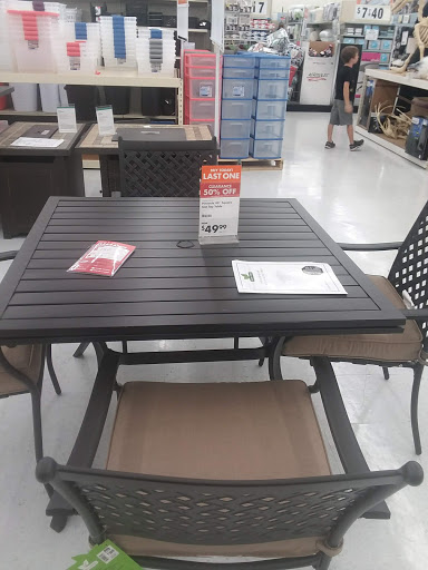 Discount Store «Big Lots», reviews and photos, 2211 W Main St, Norman, OK 73069, USA