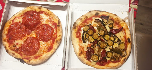 Rosticceria Pizzeria da asporto Il Gallo - Via Piave, 129, 96100 Siracusa SR, Italy