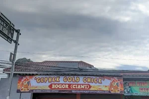Ayam Geprek Gold Chick - Bendungan image