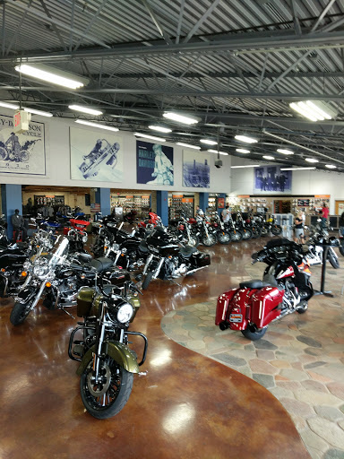 Motorcycle Dealer «Lake Shore Harley-Davidson», reviews and photos, 14000 W Rockland Rd, Libertyville, IL 60048, USA