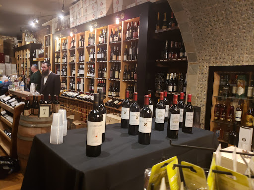 Wine Store «The Wine Cave - Kosher Wine & Spirits», reviews and photos, 888 Bedford Ave, Brooklyn, NY 11205, USA