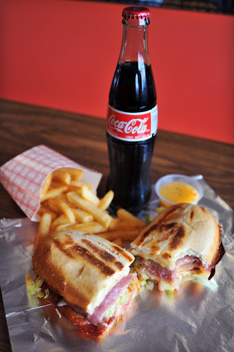 Restaurant «Celina Wine Store», reviews and photos, 716 W Logan St, Celina, OH 45822, USA