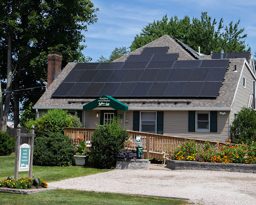 28 Kingstown Rd, Wyoming, RI 02898, USA