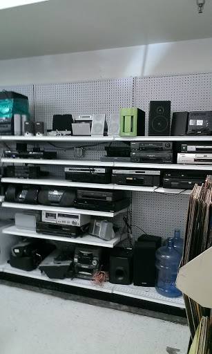 Thrift Store «Sunshine Thrift Store», reviews and photos, 4304 S Dale Mabry Hwy, Tampa, FL 33611, USA