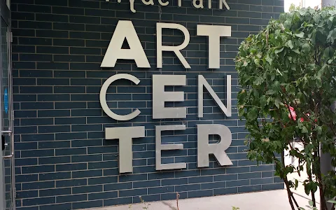 Hyde Park Art Center image