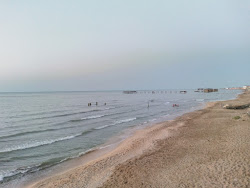 Photo de Ucretsiz Plaj avec rivage droit, long