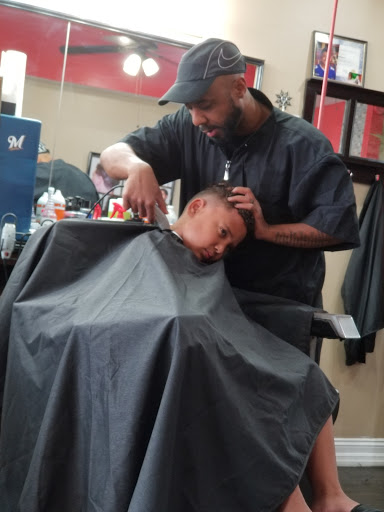 Barber Shop «Double Platinum Barber Shop», reviews and photos, 905 N 9th St, Reading, PA 19604, USA