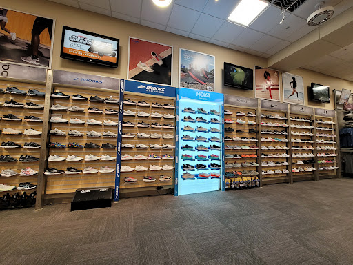 Sporting Goods Store «SCHEELS», reviews and photos, 11282 State St, Sandy, UT 84070, USA