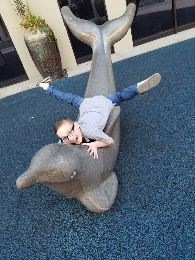 Shopping Mall «Huntington Harbor Mall», reviews and photos, 16847 Algonquin St, Huntington Beach, CA 92649, USA