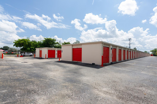 Self-Storage Facility «Public Storage», reviews and photos, 7550 W McNab Rd, North Lauderdale, FL 33068, USA