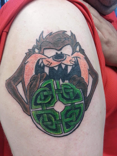 Tattoo Shop «Blue Owl Tattoo», reviews and photos, 715 Lakewood Rd, Waterbury, CT 06704, USA