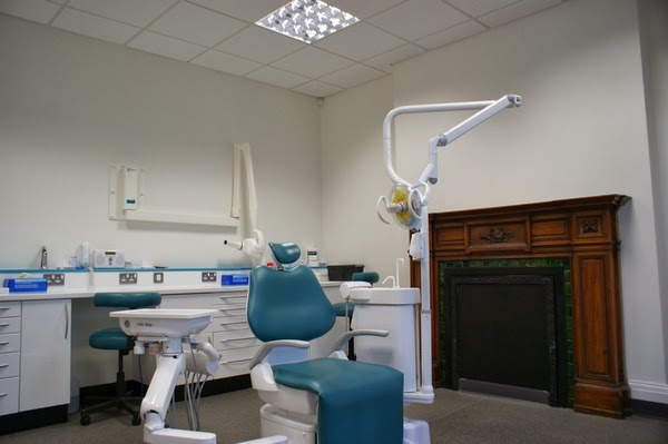 Parkview Dental Centre - Dentist