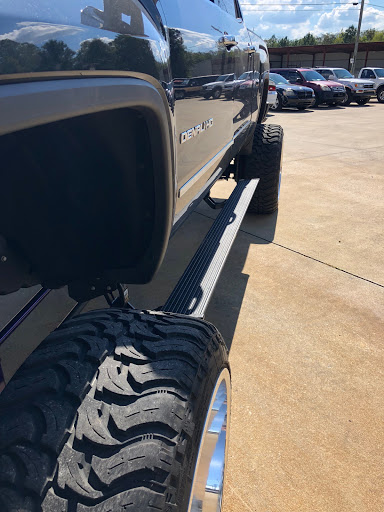 Auto Repair Shop «A+ Tire & Auto Repair», reviews and photos, 3620 Vann Rd, Birmingham, AL 35235, USA