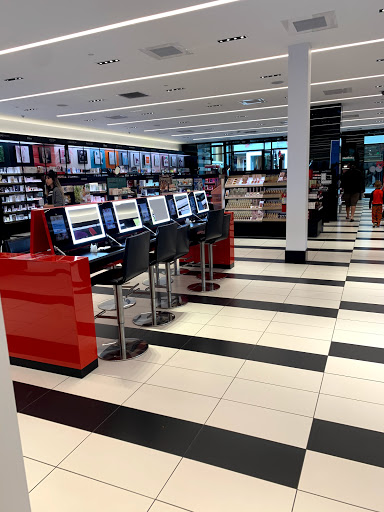 Cosmetics Store «SEPHORA», reviews and photos, 7007 Friars Rd #314, San Diego, CA 92108, USA