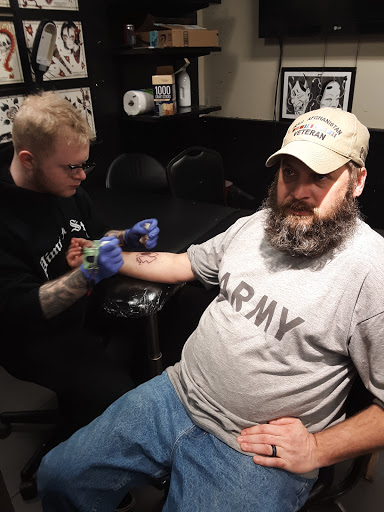 Tattoo Shop «Boston Street Tattoo», reviews and photos, 555 Boston St, Lynn, MA 01905, USA