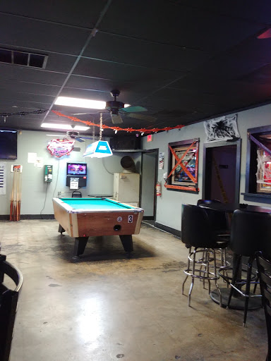 The Dawg House Sports Bar & Grill image 10