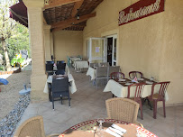Atmosphère du Restaurant l'Ayguillette à Saint-Maurice-sur-Eygues - n°7