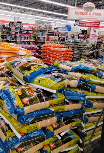 Home Improvement Store «Tractor Supply Co.», reviews and photos, 11946 Leslie Rd, Helotes, TX 78023, USA