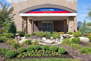 Candlewood Suites Indianapolis Airport, an IHG Hotel image