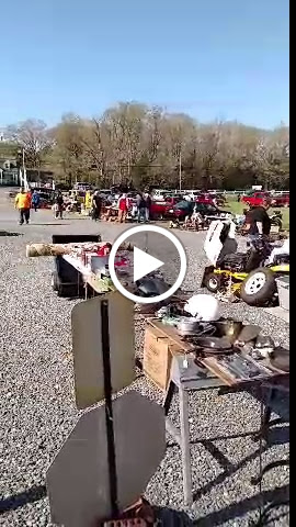 Flea Market «Red Barn Flea Market Auction», reviews and photos, 3381 Kings Hwy, Colonial Beach, VA 22443, USA