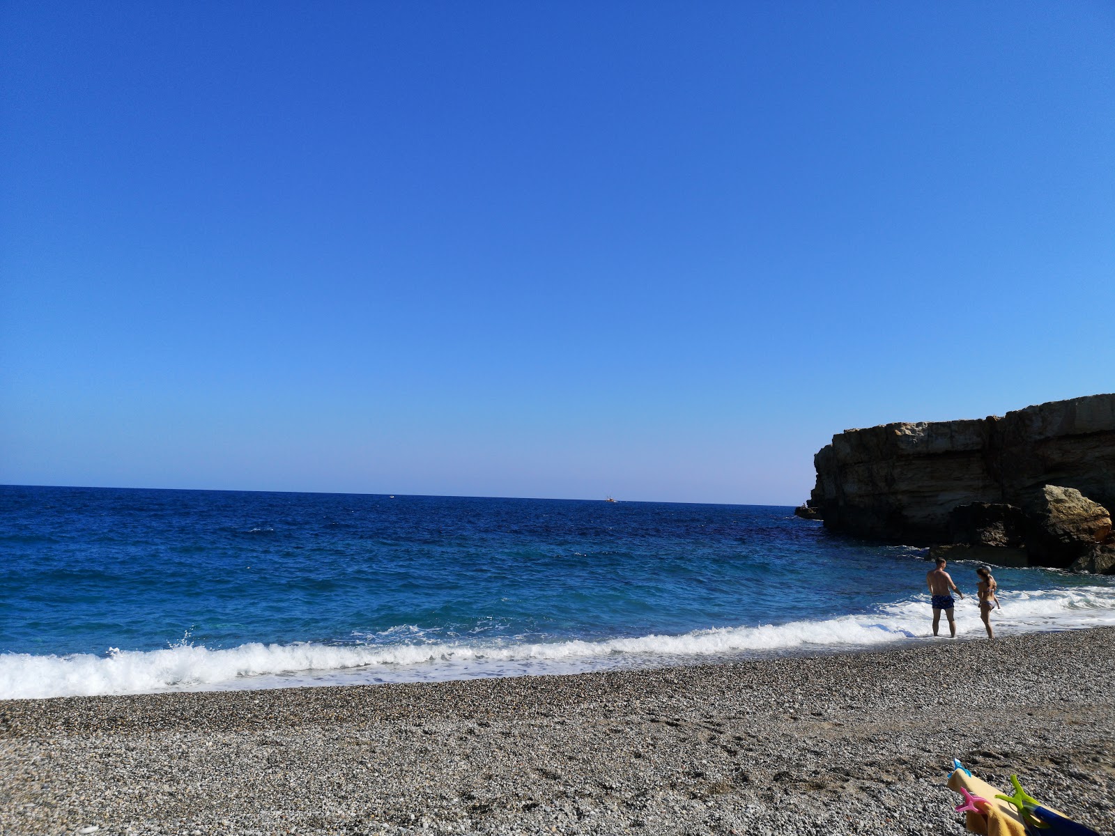 Foto di Kamara Beach zona selvaggia