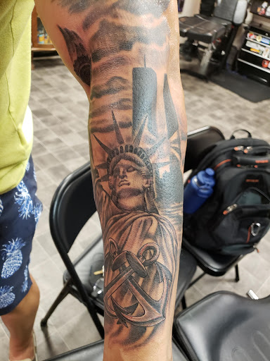 Tattoo Shop «Tattoo Dynasty», reviews and photos, 1122 Old Mountain Rd S, Joppa, MD 21085, USA