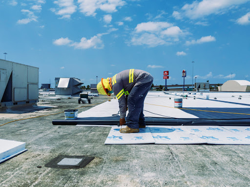 Roofing Contractor «San Antonio Roof Experts», reviews and photos, 5225 McCullough Ave, San Antonio, TX 78212, USA