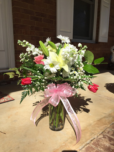 Florist «Stockbridge Florist & Gifts», reviews and photos, 118 N Berry St, Stockbridge, GA 30281, USA