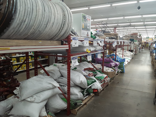 Department Store «Rural King», reviews and photos, 145 Copper Creek Dr, Greenville, KY 42345, USA