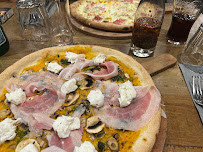 Pizza du Pizzeria Jordan Tomas - Pizza Mamamia Lyon Gerland - n°17