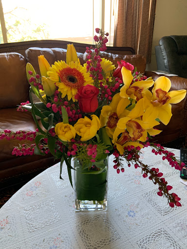 Florist «Roger Beck Florist», reviews and photos, 1100 E Franklin Ave, Minneapolis, MN 55404, USA