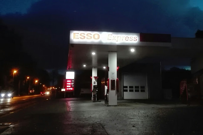 Beoordelingen van Esso Express Varsenare in Brugge - Tankstation