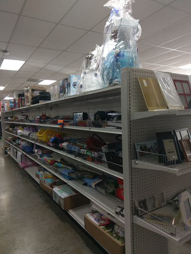 Thrift Store «Goodwill of Silicon Valley», reviews and photos, 151 E Washington Ave, Sunnyvale, CA 94086, USA