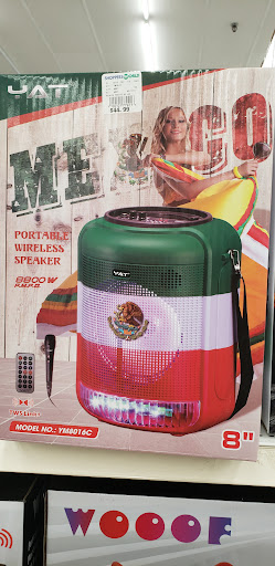 Shopping Mall «Golden Acres Shopping Center», reviews and photos, Oak Tree, South Plainfield, NJ 07080, USA