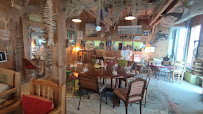 Atmosphère du Bar-restaurant à huîtres Le Routioutiou à Gujan-Mestras - n°3