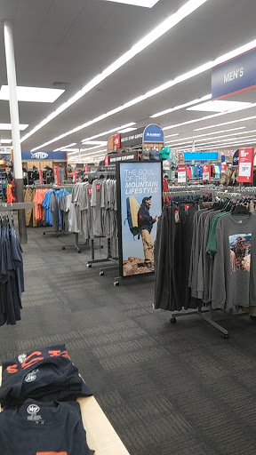 Sporting Goods Store «Academy Sports + Outdoors», reviews and photos, 1414 N Loop 336 W, Conroe, TX 77304, USA