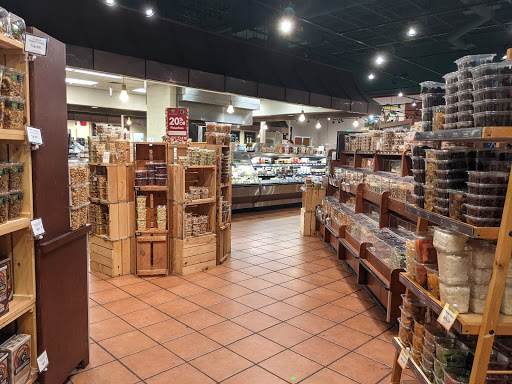 Grocery Store «The Fresh Market», reviews and photos, 2510 Quarry Lake Dr, Baltimore, MD 21209, USA