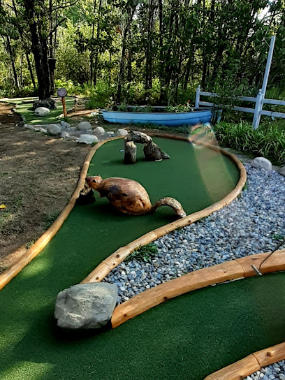 The Woodpile Up North Eatery and Mini Golf