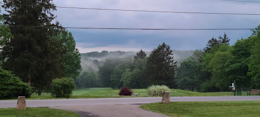 Golf Club «Oakview Golf Club», reviews and photos, 160 Ralston Rd, Slippery Rock, PA 16057, USA