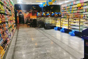 Royal Bakers Sweets & Fast Food hadali branch image