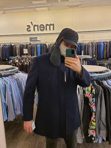 Department Store «Nordstrom Rack Lincoln Park», reviews and photos, 1551 N Sheffield Ave, Chicago, IL 60642, USA