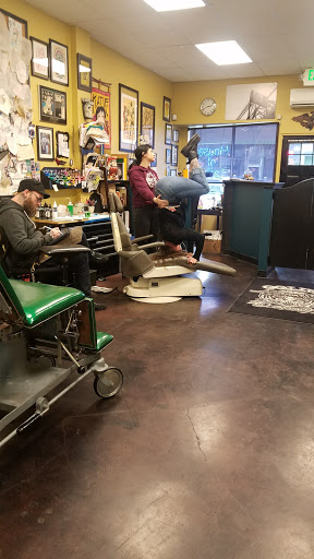 Tattoo Shop «House of Tattoo!», reviews and photos, 2703 6th Ave, Tacoma, WA 98406, USA