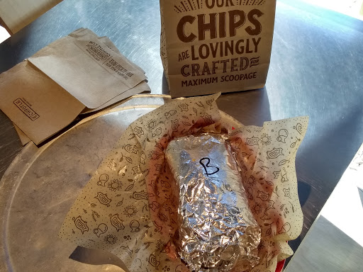 Mexican Restaurant «Chipotle Mexican Grill», reviews and photos, 1560 N Litchfield Rd, Goodyear, AZ 85338, USA