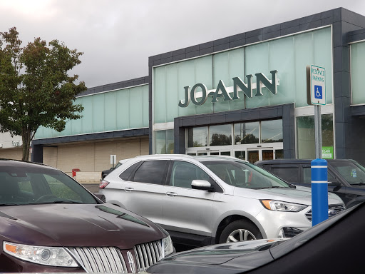 Fabric Store «Jo-Ann Fabrics and Crafts», reviews and photos, 2105 S Rochester Rd, Rochester Hills, MI 48307, USA