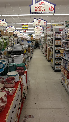 Discount Store «National Wholesale Liquidators», reviews and photos, 7101 Kissena Blvd, Flushing, NY 11367, USA