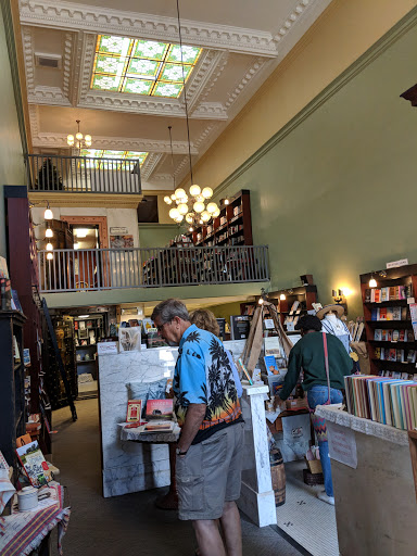 Book Store «Book Vault», reviews and photos, 105 S Market St, Oskaloosa, IA 52577, USA