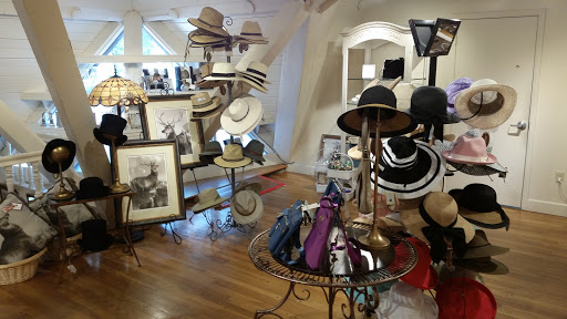 Gift Shop «Gate House Gift Shop», reviews and photos, Biltmore Estate Dr, Asheville, NC 28803, USA